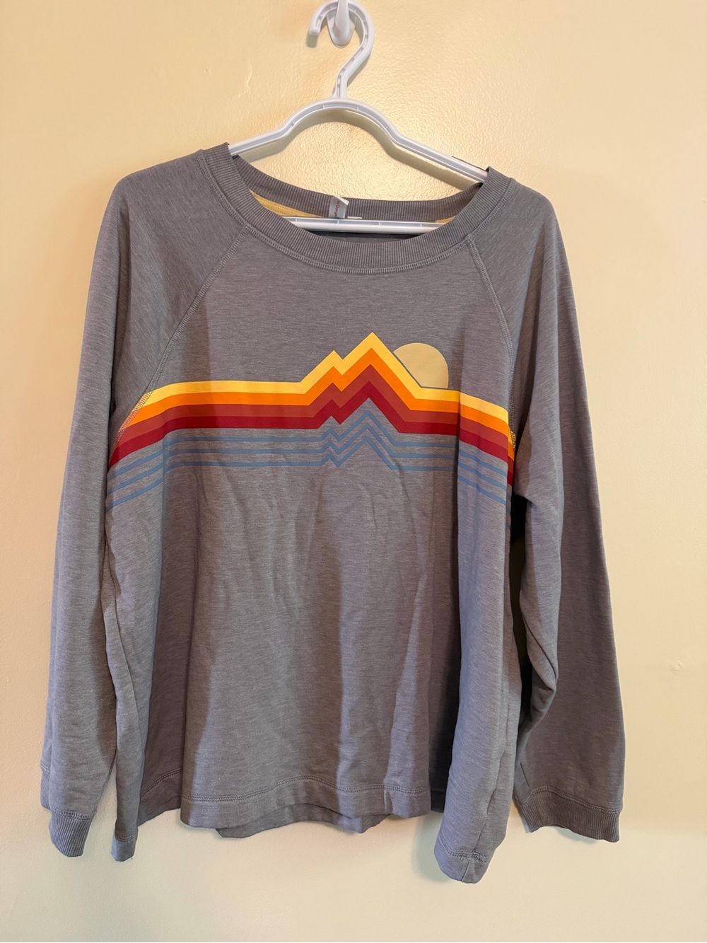 Women's Gray Sweatshirt with Sunset Stripe Graphic